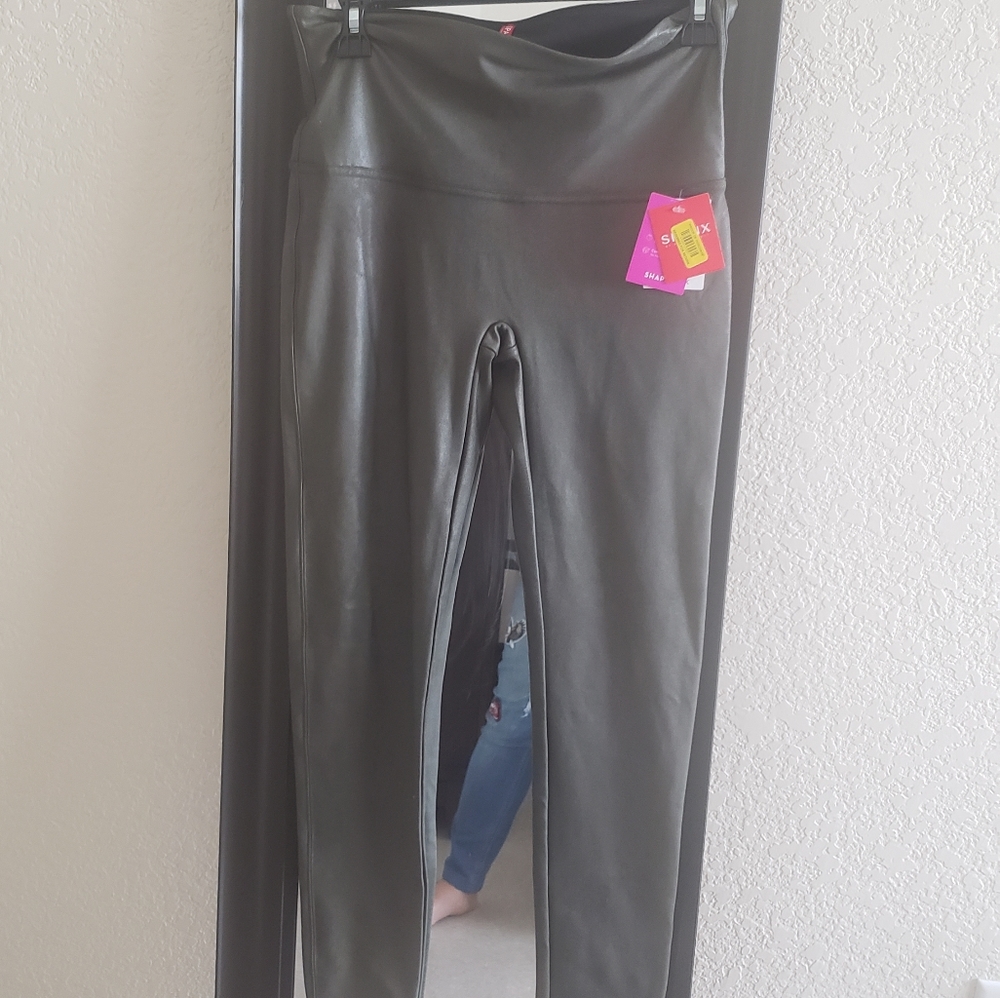 Spanx olive green leggings